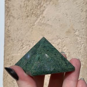 Moss Agate Pyramid Crystal Gemstone Mineral